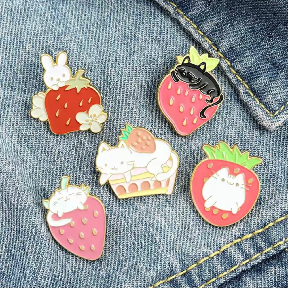 Bundle Kawaii Cats Enamel Pins